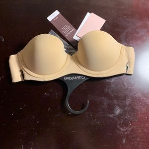 New with tags 32A and 32B Calvin Klein tan strapless bra